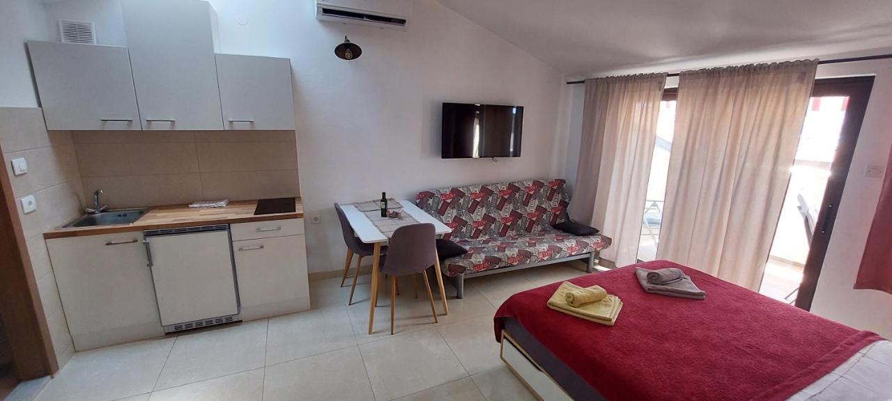 Apartmaji Jurcan Izola Exteriör bild