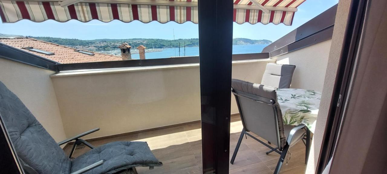 Apartmaji Jurcan Izola Exteriör bild